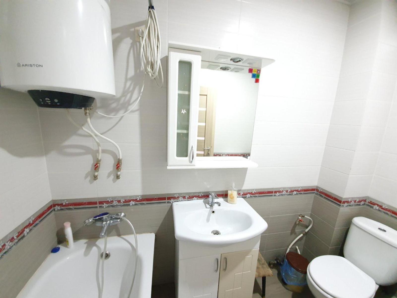 Tourist Home At Stefan Cel Mare With 2 Rooms 키시나우 외부 사진