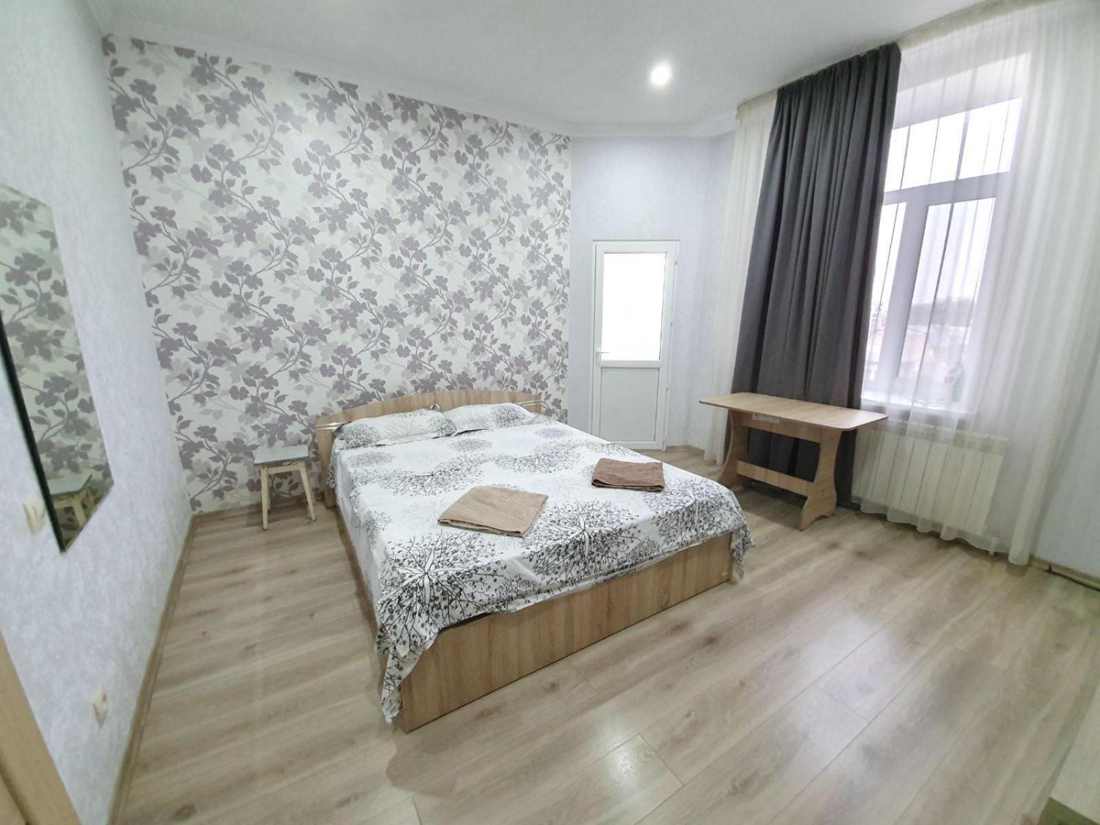 Tourist Home At Stefan Cel Mare With 2 Rooms 키시나우 외부 사진
